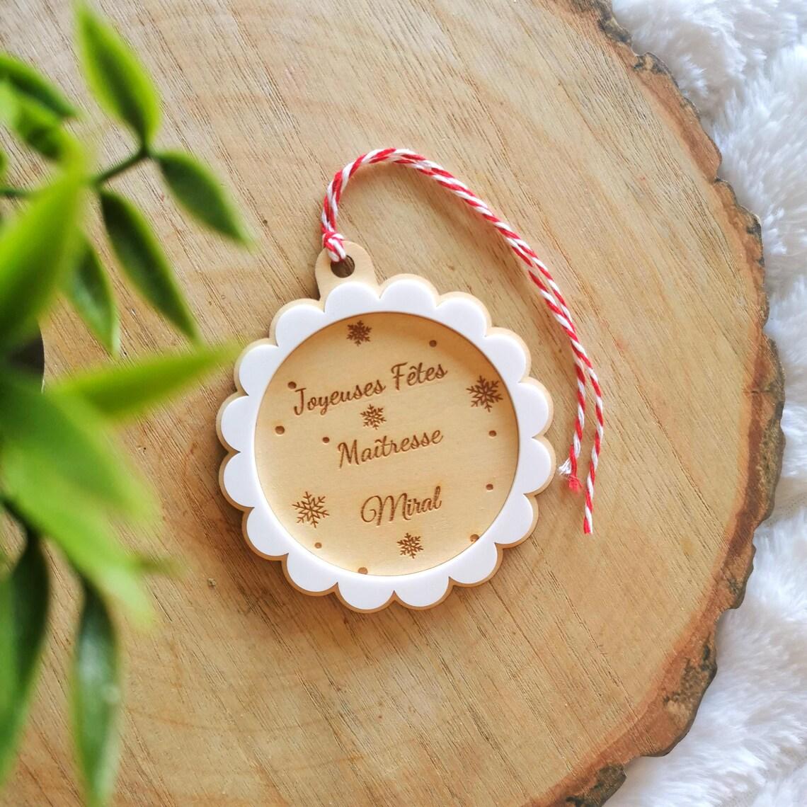 Cadeau personnalisé en bois 2672