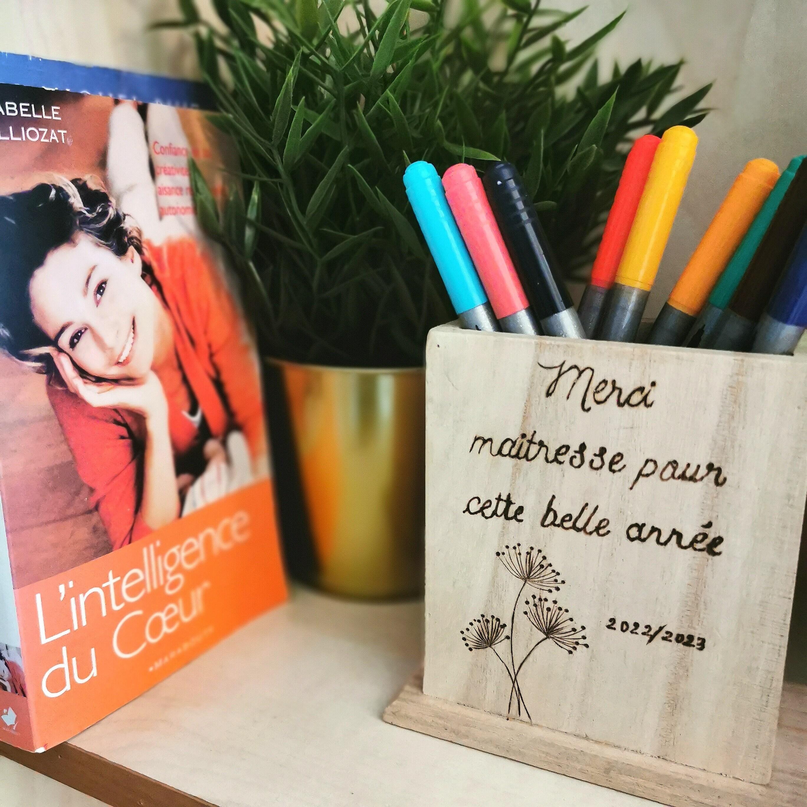 Cadeau personnalisé en bois 1951