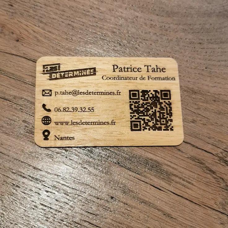 Cadeau personnalisé en bois 2084