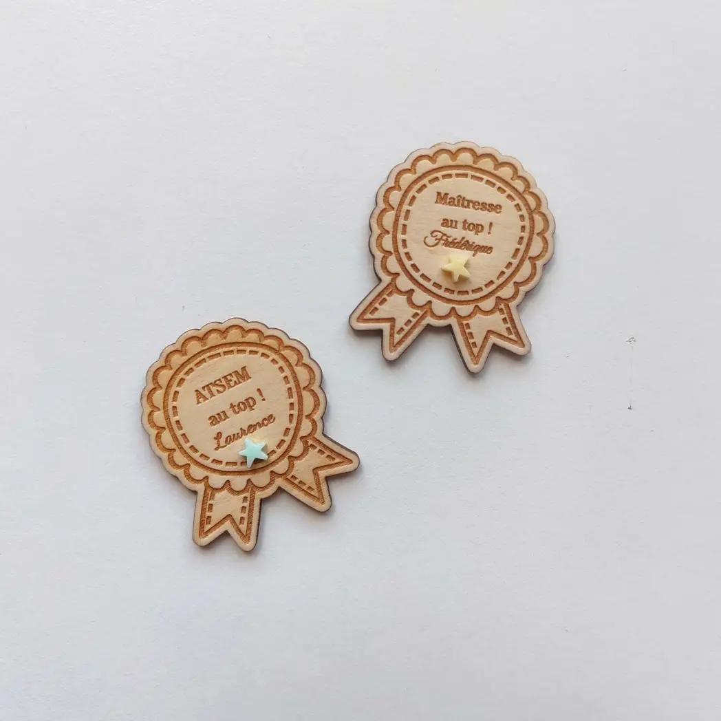 Cadeau personnalisé en bois 2497