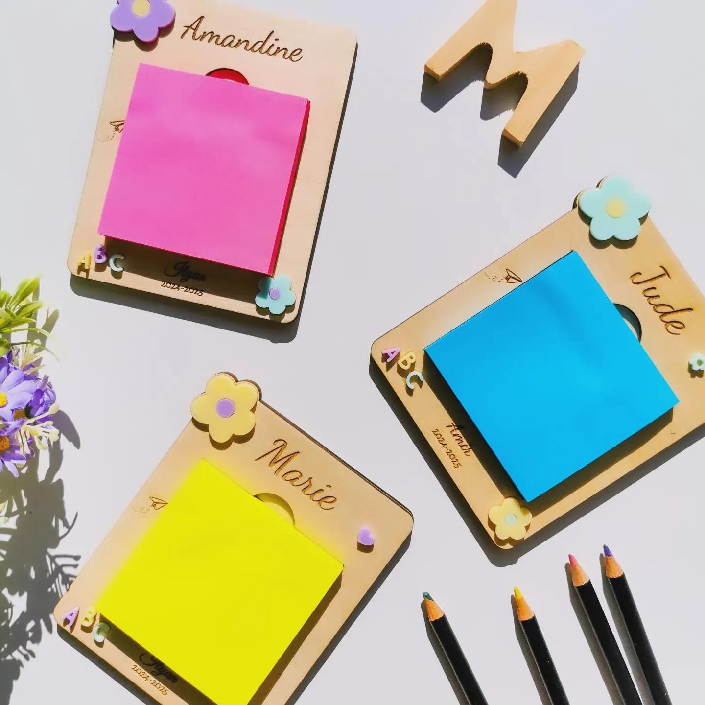 Support post-it personnalisé – Cadeau de fin d’année pour maîtresse ATSEM ou Nounou