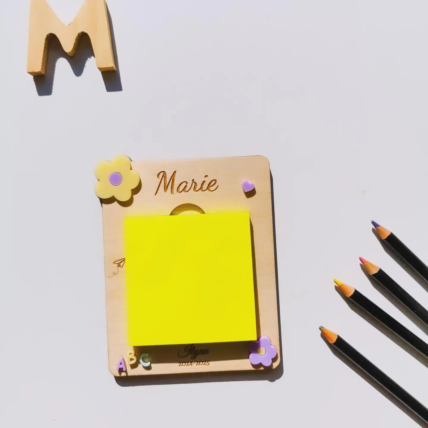 Cadeau personnalisé en bois 2595