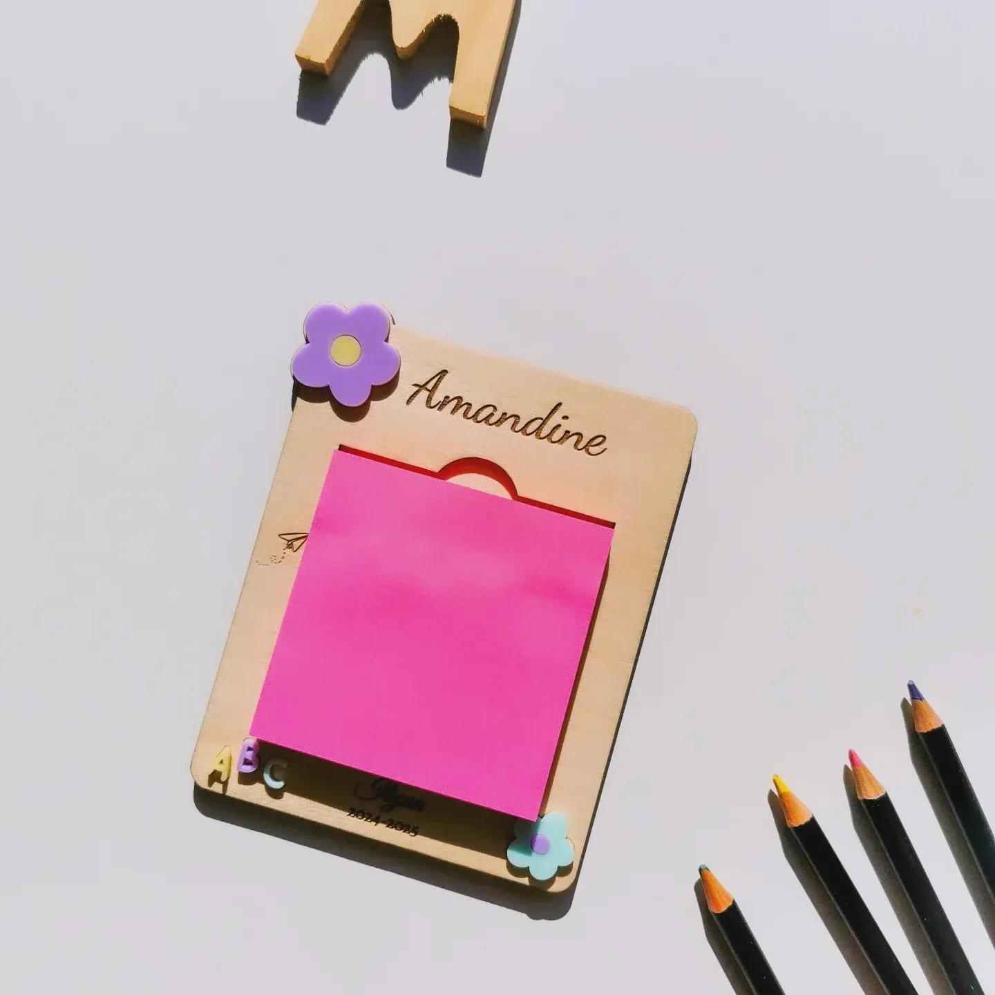 Cadeau personnalisé en bois 2596