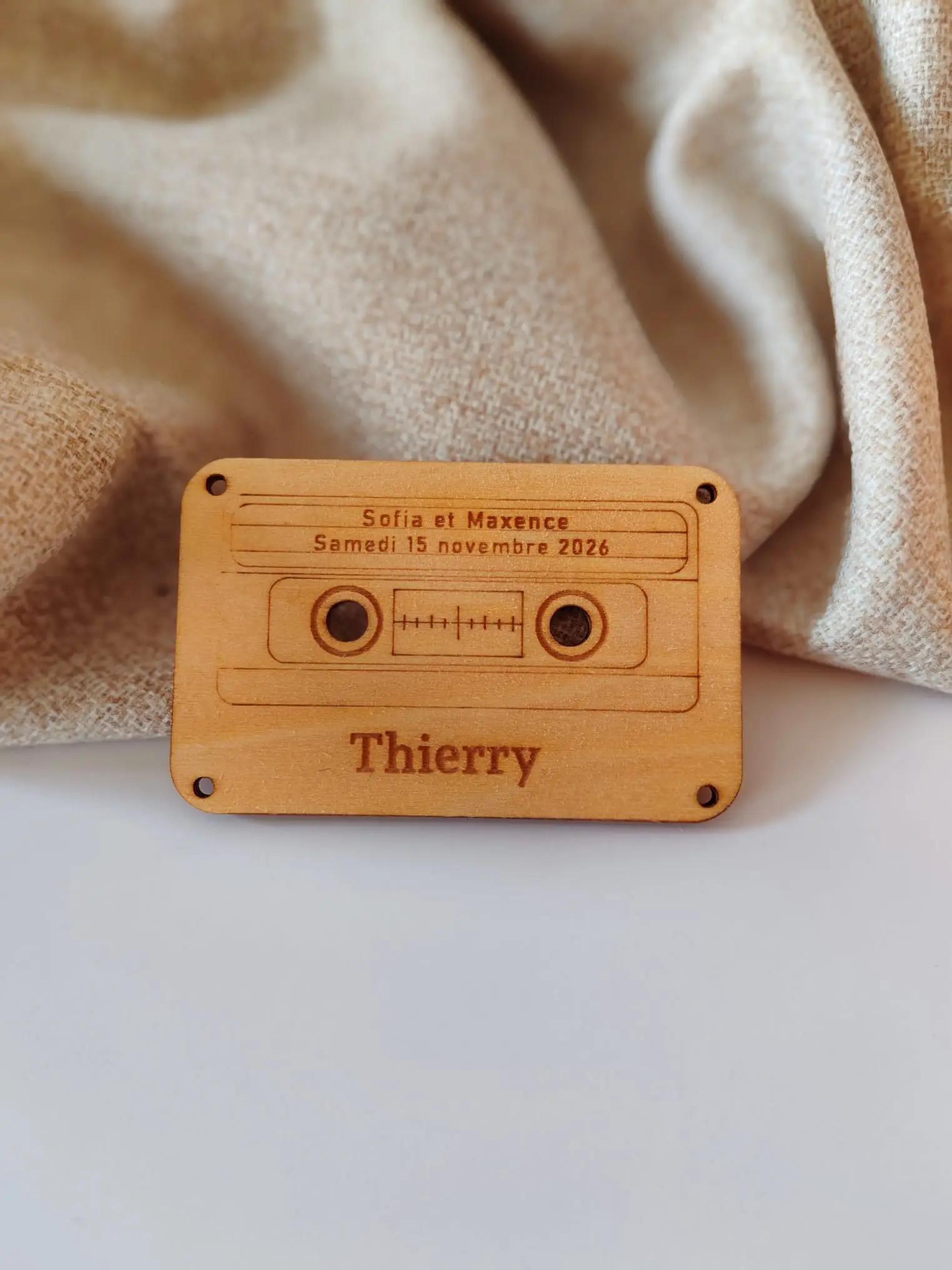 Cadeau personnalisé en bois 2902