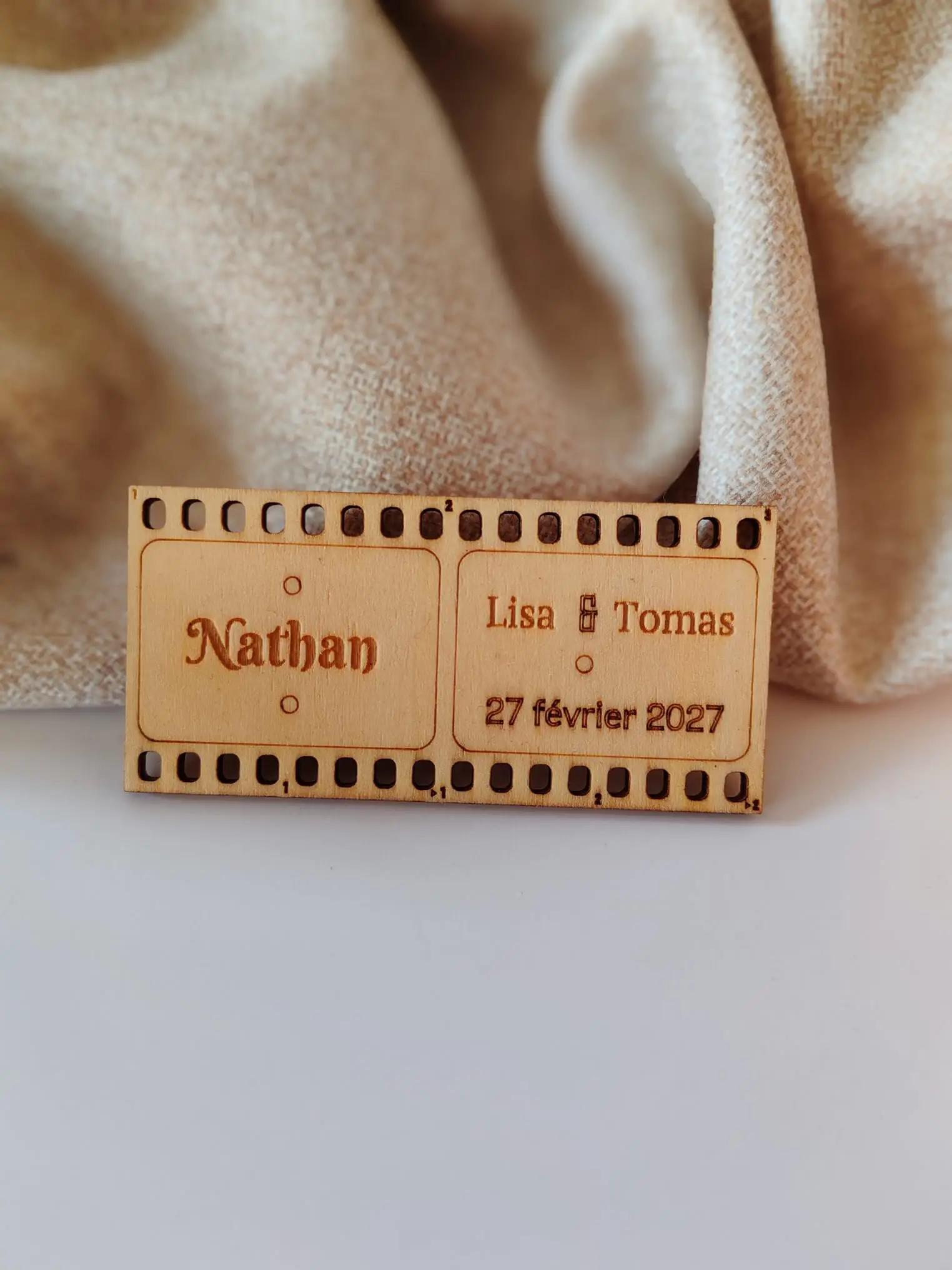 Cadeau personnalisé en bois 2906